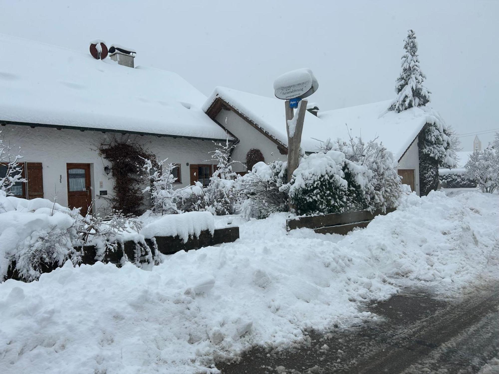 Guggi'S Alm Apartamento Dirlewang Exterior foto